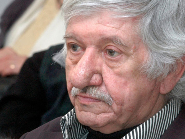 Poezia zilei: „Dar nu-i nimeni” - Mircea Micu