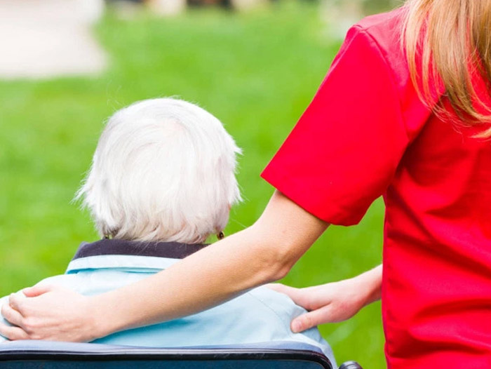 Cum trebuie să ne comportăm cu o persoană bolnavă de Alzheimer ...