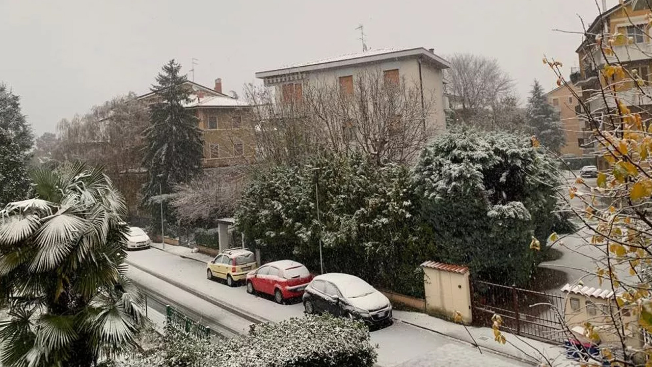 Zăpadă la Mantova, Lombardia. Foto: Gazzetta di Mantova