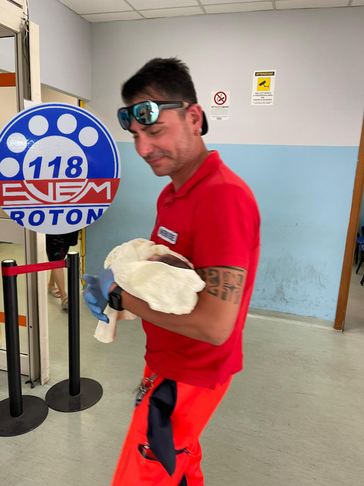 Nascita-miracolosa-in-Ambulanza-a-Crotone1