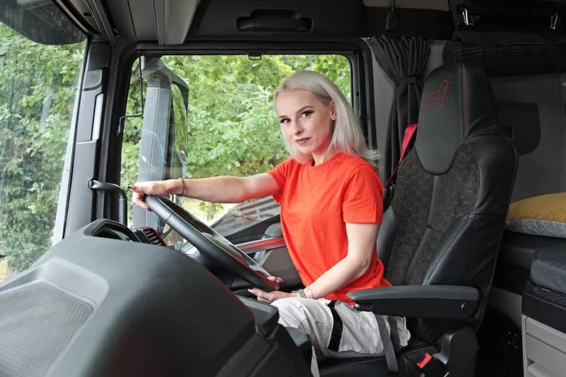 1_PROD-PAY-CATERS_FEMALE_TRUCK_DRIVER_011JPG